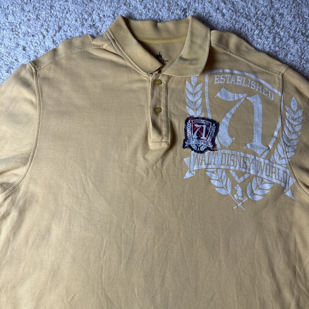 2011‎ Disney Parks Walt Disney World Polo With Patch Size XXL Yellow WDW